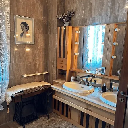 Mira Apartment